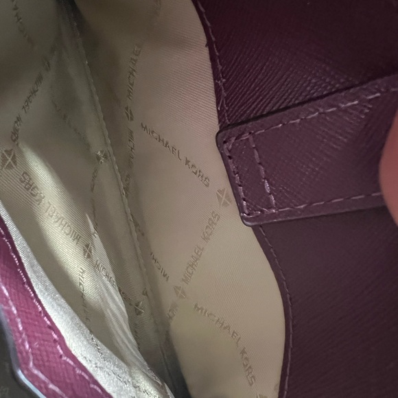 Michael Kors Jet Set Double Zip Wallet Phone Case Wristlet Merlot Leather Gold - Picture 8 of 10